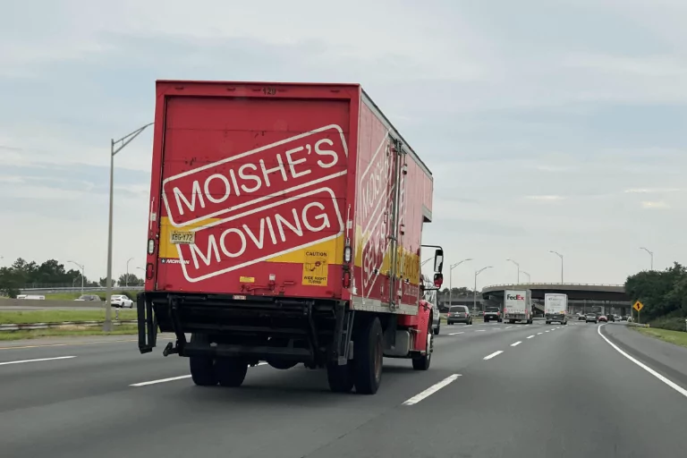 Let Moishe's Help You Move to and from Florida