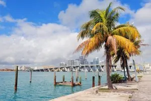 Cities and Suburbs to Live with Your Family in Florida