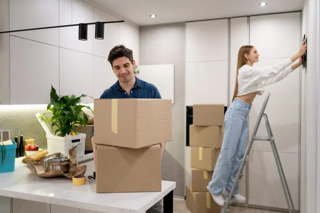 How to Pack a Kitchen for Moving