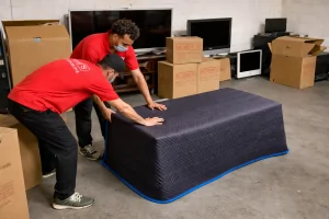 how professional movers use moving blankets