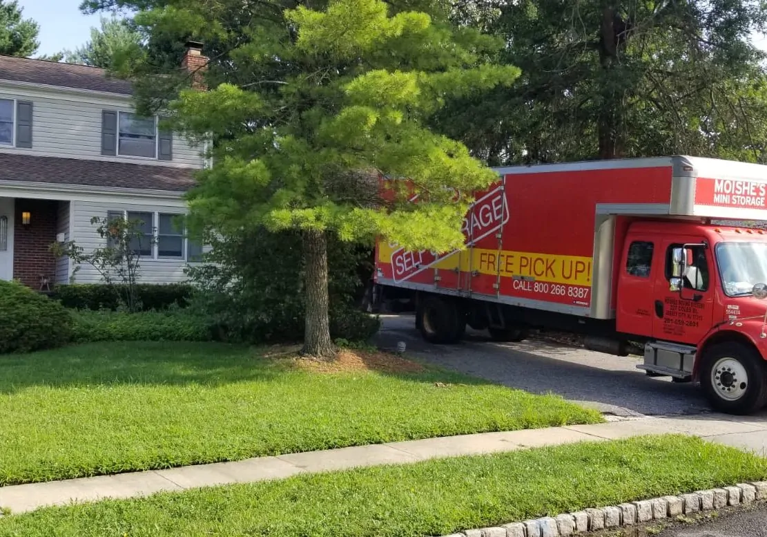 Complex Moves NYC: Moishe’s Moving Case Studies