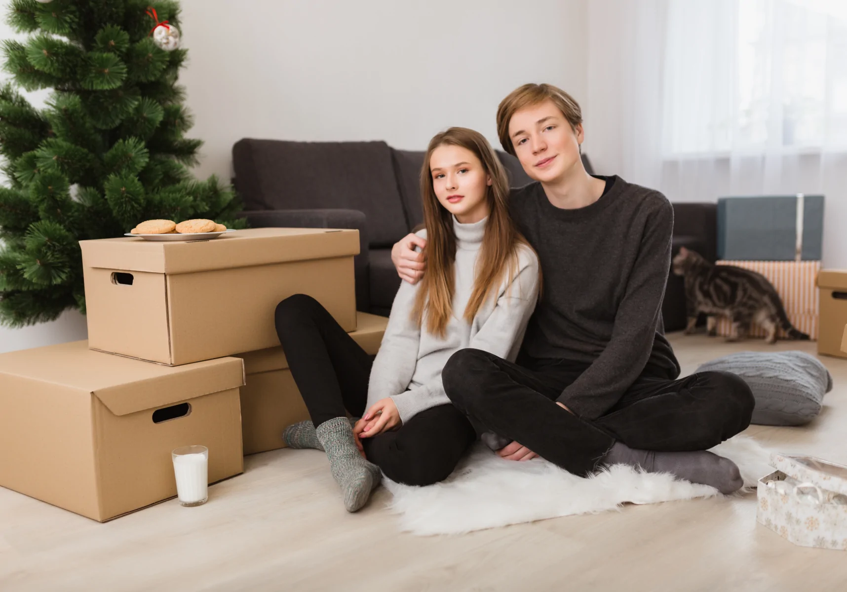 Moving in December: How to Bring the Christmas Spirit Into Your New Home